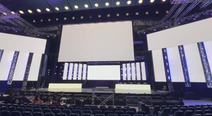 Stage build, LED surfaces before content